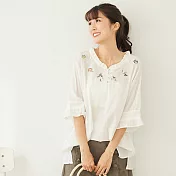 【慢。生活】刺繡肌理荷葉邊上衣 8122 FREE白色