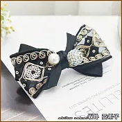 『坂井．亞希子』華麗蕾絲花紋刺繡珍珠水鑽彈簧夾 -黑色