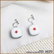 『坂井．亞希子』日式梅子御飯糰造型耳環 -正方形耳夾款