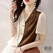 【初色】V領撞色拼接珍珠扣襯衫短袖上衣-米咖色-68767(M-2XL可選) 2XL 米咖色