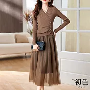 【初色】簡約V領斜襟珍珠扣飾長袖針織衫上衣+純色高腰半身裙紗裙套裝-共2色-31249(M-2XL可選) XL 棕色