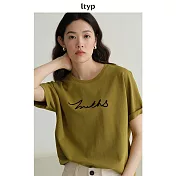 ltyp旅途原品 50支棉slogan空氣雲朵T恤圓領字母短袖上衣女夏季 M L XL XL 棕櫚綠-黑字