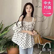 【Jilli~ko】中大尺碼一字肩吊帶波點短款上衣女 J11776  FREE 白色