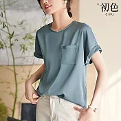【初色】純色寬鬆緞面圓領短袖口袋T恤上衣女上衣-藍色-34532(M-3XL可選) M 藍色