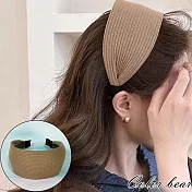 【卡樂熊】針織寬版坑條造型髮箍(五色)- 卡其色