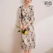 【初色】蝴蝶水墨暈染修身顯瘦V領七分袖連衣裙連身洋裝長洋裝-花色-10360(M-XL可選) M 花色