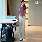 【初色】純色圓領短袖T恤上衣女上衣+抽繩口袋直筒褲休閒褲寬褲長褲套裝-共2色-10913(M-XL可選) M 紫衣卡其褲