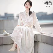 【初色】緹花翻領長袖襯衫上衣女上衣+純色鬆緊腰修身半身裙套裝-米杏色-11470(M-XL可選) M 米杏色