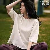 【初色】棉麻風純色圓領口袋寬鬆五分袖T恤上衣女上衣-共3色-12074(M-XL可選) M 米白色