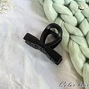 【卡樂熊】晶韌系列．微透光結飾造型抓夾/鯊魚夾- 實結霧黑色