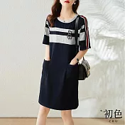 【初色】圓領小熊燙鑽拼接拼色條紋寬鬆大碼短袖中長裙連身裙洋裝-藏青色-69276(M-2XL可選) M 藏青色
