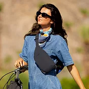 《TRAVELON》Roam雙層防盜斜背胸包 - 石墨黑