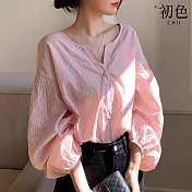 【初色】法式輕熟條紋寬鬆小V領排扣落肩長燈籠袖襯衫娃娃衫上衣女上衣-粉色-16484(M-2XL可選) M 粉色