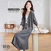 【初色】排釦V領長袖針織衫上衣女上衣+純色A字裙鬆緊腰半身裙套裝-共3色-16527(F可選) F 灰色