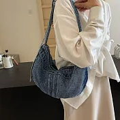 【HandStyle】側背包 復古水洗牛仔布簡約百搭半月斜包(61135) _藍色