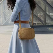 《TRAVELON》Runways 3層防盜斜背包 - 拿鐵棕