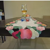 AROMA HOUSE 貼布繡蕾絲桌墊TM22白色與彩色花邊