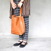 TEHA’AMANA|日本手工皮革簡約柔軟單肩背包 駝黃色