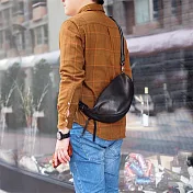 LESS DESIGN |日系瀟灑俐落型 馬皮側背/手提兩用馬鞍包 黑色