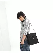 DF BAGSCHOOL - 休閒質感設計直式掀蓋型側背包黑色