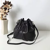 【SoLoMon 皮件設計】BOXER 水桶包小羊皮 斜肩背 真皮 黑色