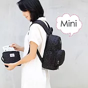 Bagcom Mini 無感星點迷你抗水後背包-黑色-搭配胸扣帶