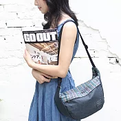 Bagcom 麻感收納斜肩包-麻黑條紋