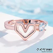 【Sayaka紗彌佳】愛在身邊鏤空愛心單鑽戒指 -玫瑰金