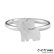 【Sayaka紗彌佳】金屬拉絲感幸運短鼻小象戒指/可調式戒圍 -白金色
