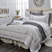 法國CASA BELLE《極線絮語》雙人匹馬棉刺繡防蹣抗菌吸濕排汗兩用被床包組(兩色可選)-白色
