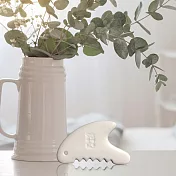 《乾唐軒活瓷》小魚形按摩梳 / 白釉