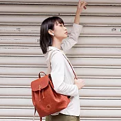 ZODENCE HAN義大利植鞣革翻蓋抓皺後背包 橘紅