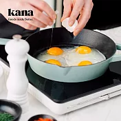 【美國kana】Milo 單柄琺瑯鑄鐵平底煎鍋(26cm) -尤加利綠