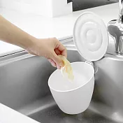 《八幡化成》吸盤廚餘收納桶 | 垃圾桶 - 白1L
