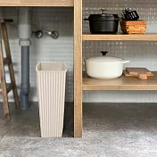 《八幡化成》簡約波紋垃圾桶 | 回收筒 - 象牙白6L