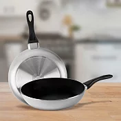 《EXCELSA》Amica不沾平底鍋(銀28cm) | 平煎鍋
