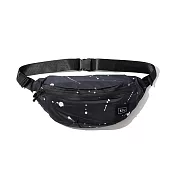 日本KIU 84135 大容量胸腰包 防潮防潑水 (男女適用) 潑墨