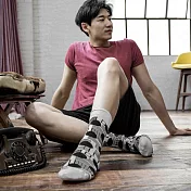 【LEEDS WEATHER】White Is Black - 白即是黑∣抑菌除臭、台灣製∣中筒襪 23 - 28 cm