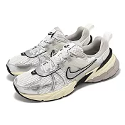 Nike 休閒鞋 V2K RUN 男鞋 女鞋 灰 銀 復古 緩衝 千禧跑鞋 情侶鞋 HJ4497-100