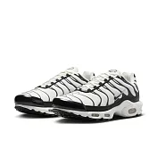 NIKE AIR MAX PLUS ESS+ 男休閒鞋-白黑-FV6264001 US7.5 白色