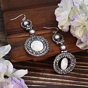 【PinkyPinky Boutique】天然珍珠母貝 奢華鍍真金圈圈耳環  (石灰)