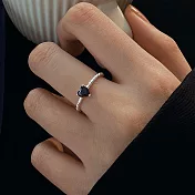 【Gulicc】戒指  黑色鋯石愛心麻花戒指 (可調式戒圍)