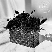 【Floral M】Dark Rose 暮光之城黑玫瑰永生花禮(贈送5ml香氛油)