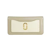 MARC JACOBS The Utility Snapshot 撞色防刮皮革釦式二折長夾 (卡其色)