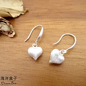 閃亮立體拉絲愛心針勾式S925純銀耳環(垂墜耳環)