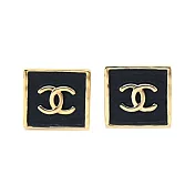 CHANEL 香奈兒耳環- 方形皮革