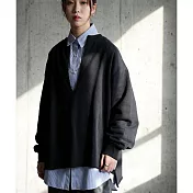 日本Antiqua｜刷毛大V領｜長袖T恤｜俐落臉部線條疊穿好搭配｜實穿包色基本款 FREE 黑色