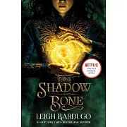 Shadow and Bone (Media Tie-In Ed.)