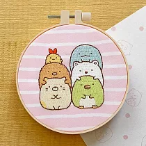 角落小夥伴刺繡【日常生活篇】： 就愛排排站