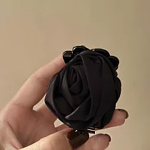 【JENG】法式高級感立體玫瑰花半盤髮抓夾 _黑色